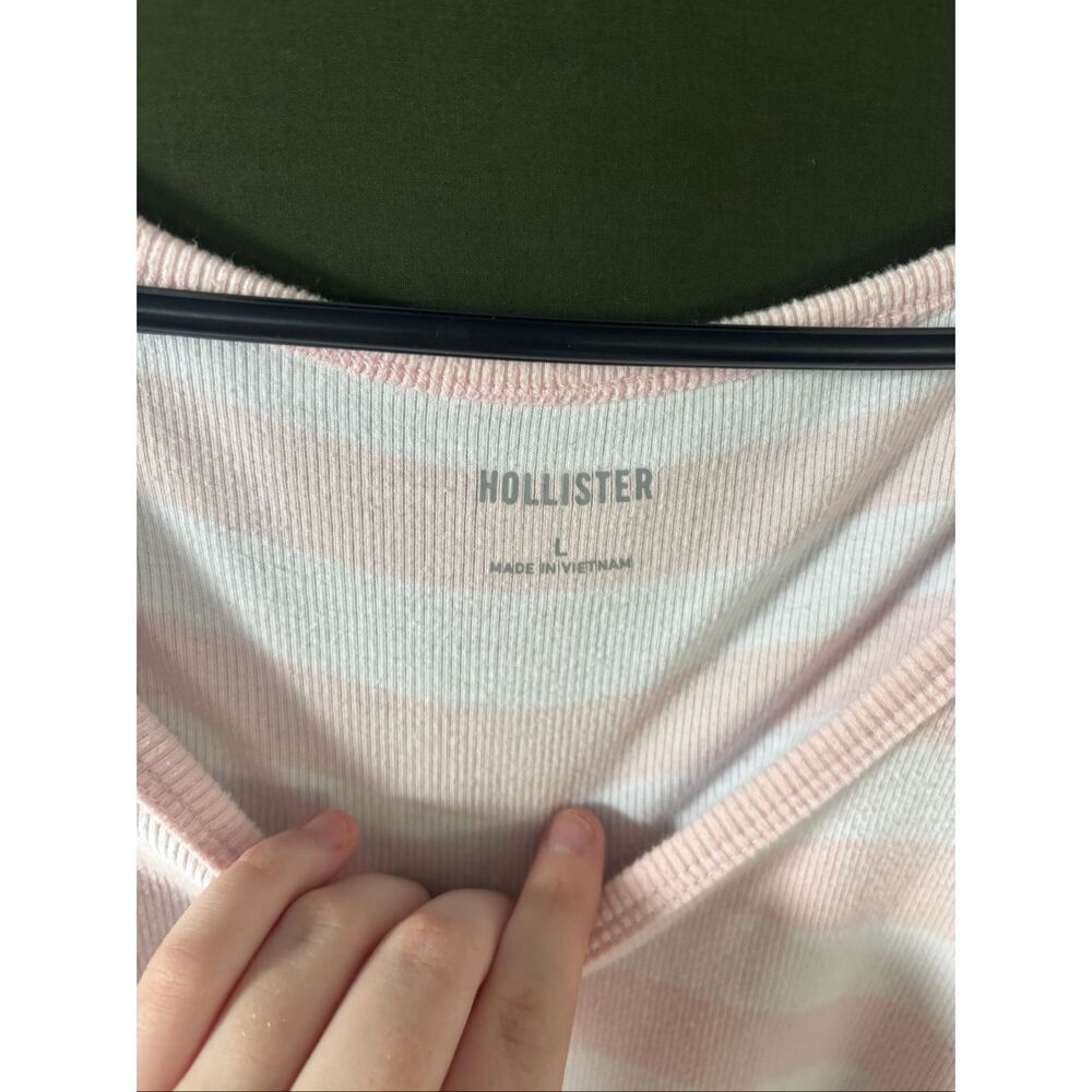 Hollister pink and white striped ribbed scoop neck long sleeve shirt Size large - Picture 2 of 3